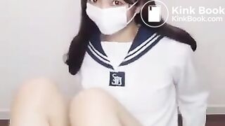 Cute Japanese Girl Pooping