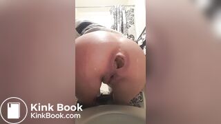 Giri Pooping - video 3