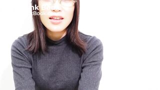 Asia Girl self shit in face