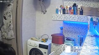 Woman pooping in Toilet 54