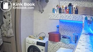 Woman pooping in Toilet 54