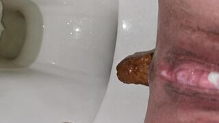 Grunting while poop hard