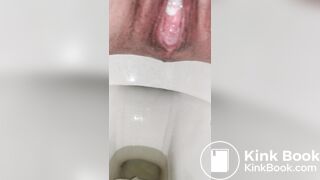 Grunting while poop hard