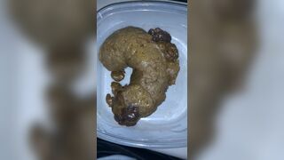 New princess delivers huge shit