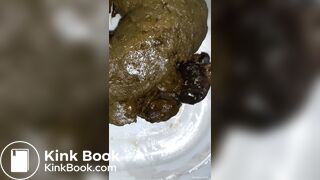 New princess delivers huge shit