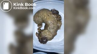 New princess delivers huge shit