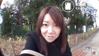 JAPANESE GIRLS POOPING WHILE STANDING UP 03