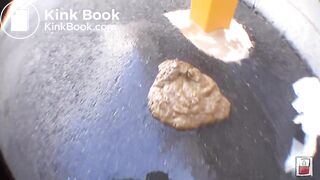 JAPANESE GIRLS POOPING WHILE STANDING UP 03