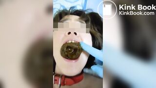 Asian scat slave - video 5