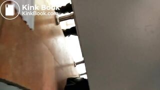 Chinese Lady Shitting