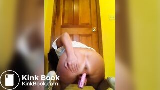 Pink Dildo Helps Her Shit