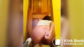 Pink Dildo Helps Her Shit