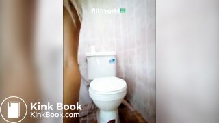 Blonde chicks poop explosion