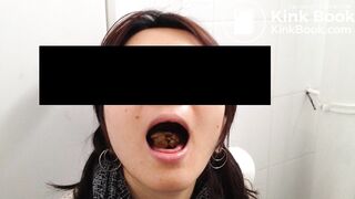 Chinese slut shares and tastes her own shit