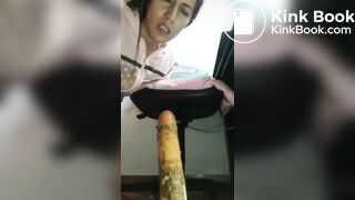 Latina shitty dildo - video 3