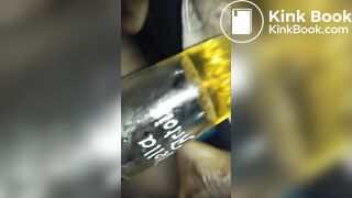 Smearing shitty booty