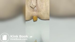 Lithuanian girl Shitting in the toilet for boyfriend - video 2