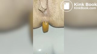 Lithuanian girl Shitting in the toilet for boyfriend - video 2