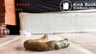 Close Up Piss, And Poo Frontal Floor Squat