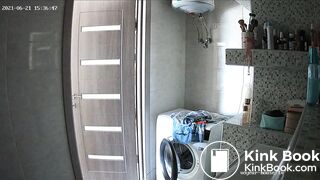 Woman pooping in Toilet 81