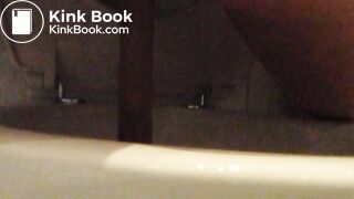 My butt make poo poo in girls school toilet