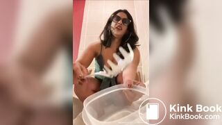 Phat ass Latina soft poops