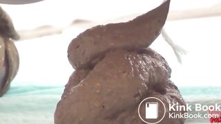 Japanese girls shitting compilation