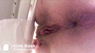 woman poping on toilet - video 4