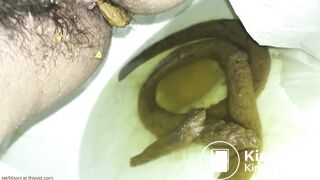 Protracted shit and strong piss in public toilet.