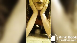 sexy mature woman pooing and peeing - video 2