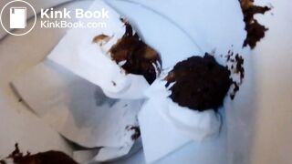 Pooping - Neverending wipe