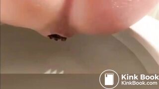 Constipated American Teen Poop and Fart on the Toilet