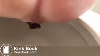 Constipated American Teen Poop and Fart on the Toilet