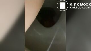 girl pooping - video 135