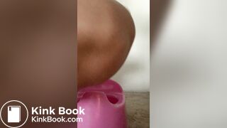 pink potty poop 6