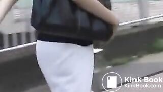 Attack beautiful woman and forcibly defecate