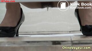 Asian taking a dump with grool Uncensored