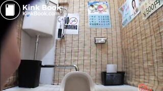 girl poop in toilet - video 40