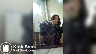 asian girl toilet pooping - video 10