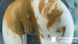 Pawg blow up her pantyhose