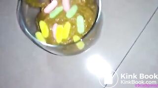 SHIT AND SWEETS IN THE CUP!