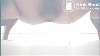 JAPANESE GIRL POOPING 10