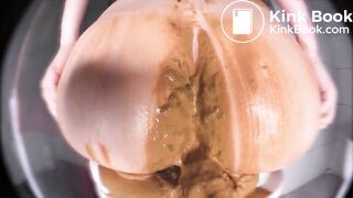 Hot brunette diarrhea in pantyhose