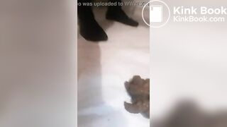 girl filmed pooping