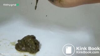 Huge soft shit in the bath