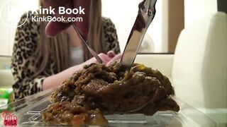 Poop after eating food