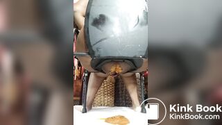 Phat ass ebonys desperate diarrhea