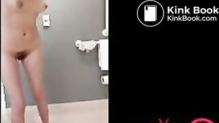 Girls Pooping - video 28