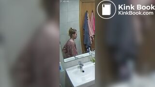 Real girl fart and pooping 3