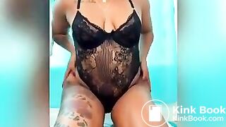 Beautiful ebony scat - video 2